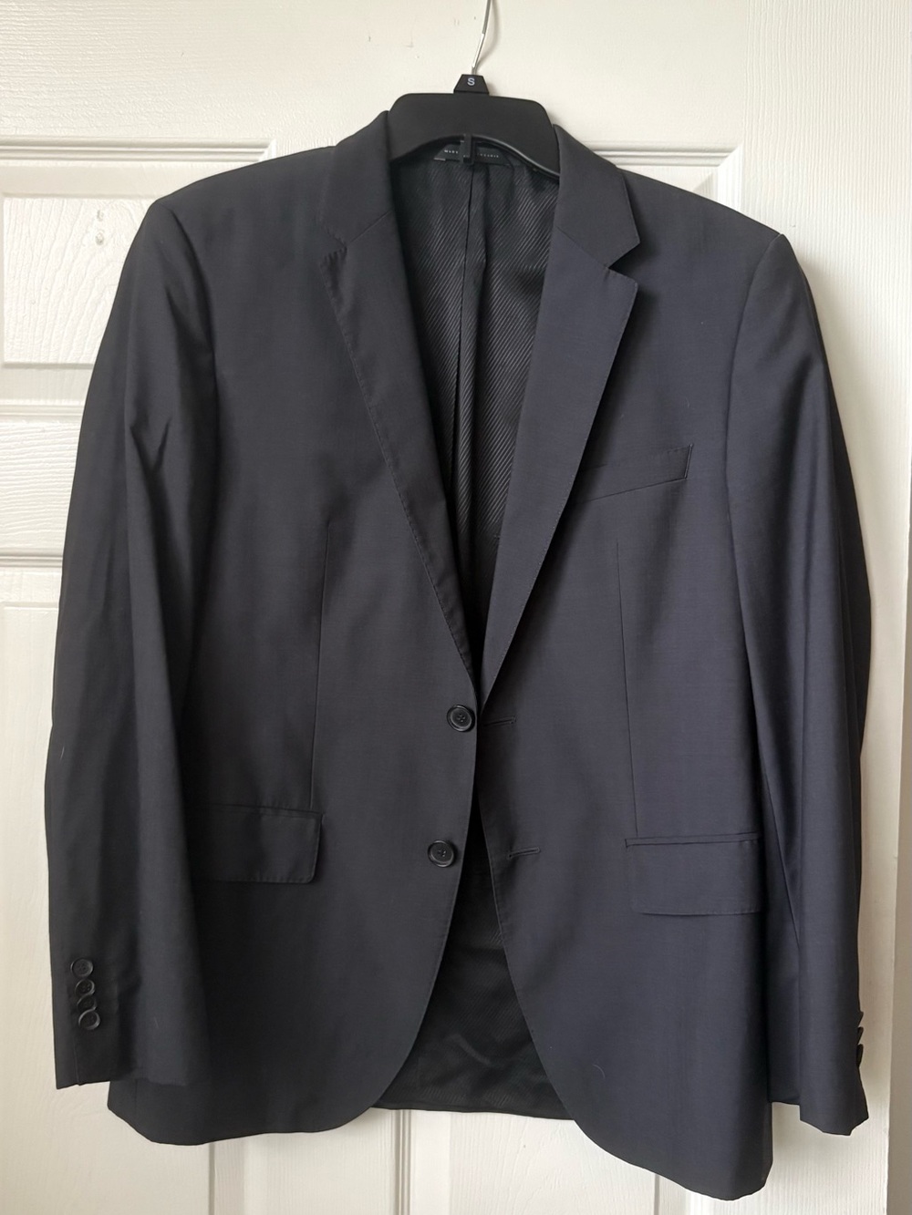 Hugo Boss Men's Dark Navy Two-Button Suit Jacket